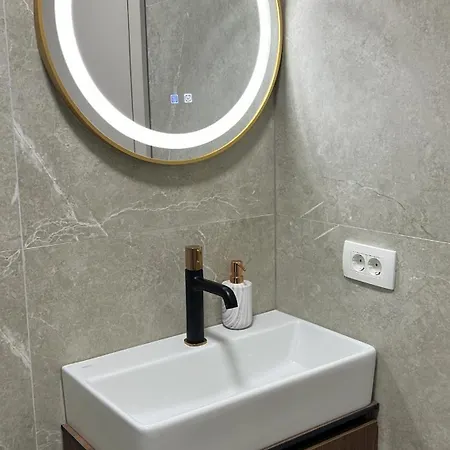 Luxury Mojito שירוקי ברייג'