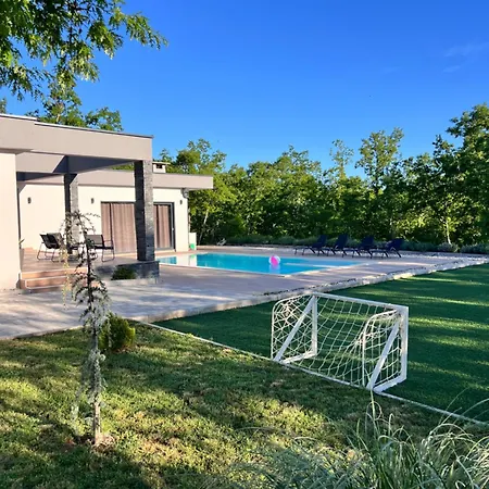 וילה Luxury Mojito שירוקי ברייג'